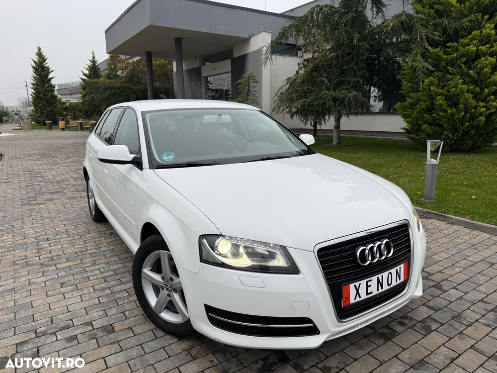 Audi A3 Sportback 1.6 TDI Attraction - 1