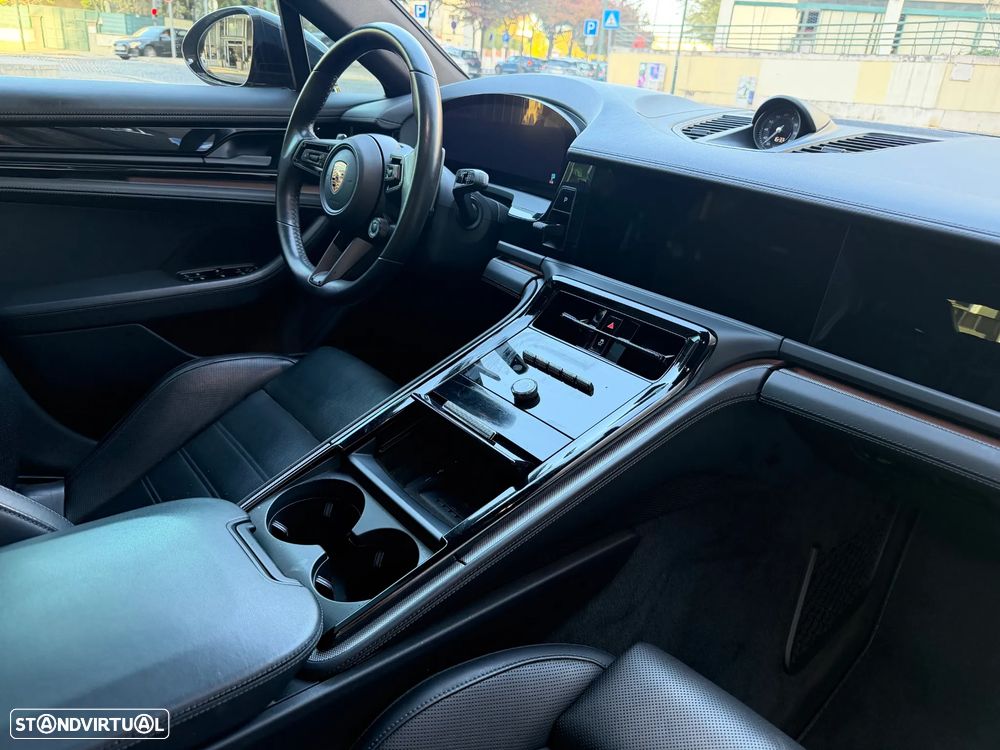 Porsche Panamera 4 E-Hybrid Executive - 6