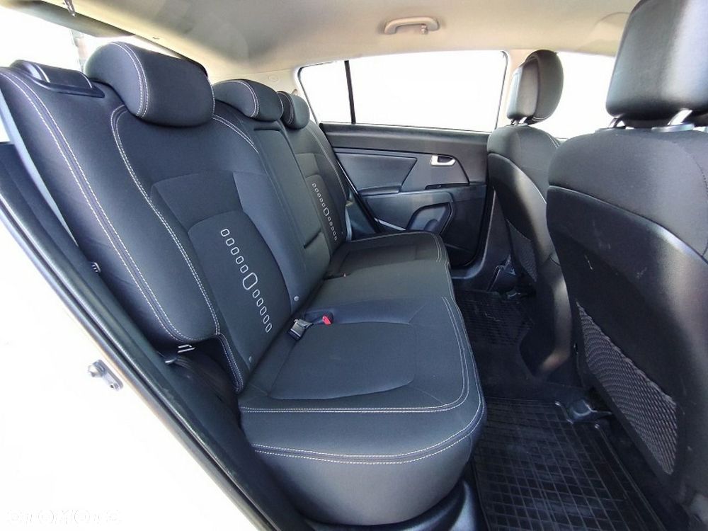 Kia Sportage - 17