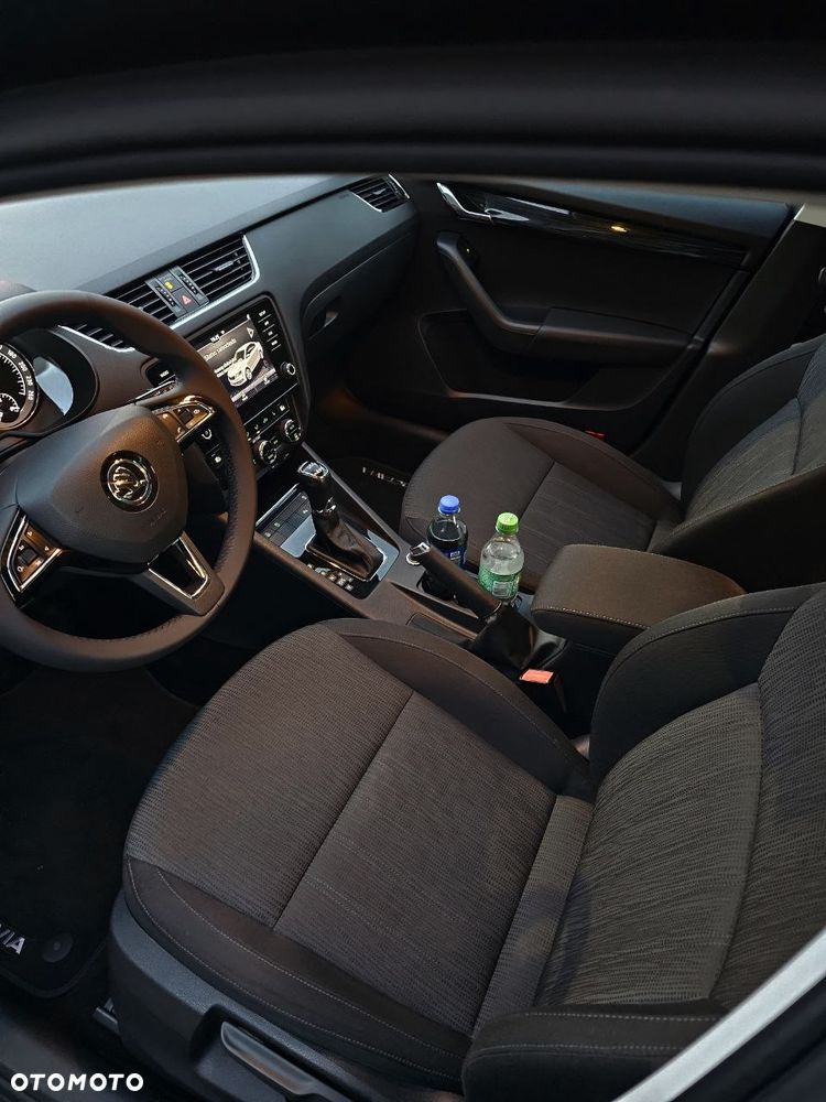 Skoda Octavia 1.8 TSI 4x4 Style DSG - 23
