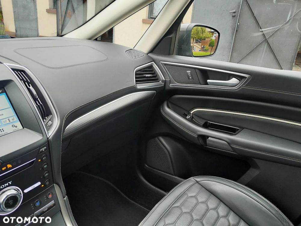 Ford S-Max 2.0 TDCi Vignale - 30