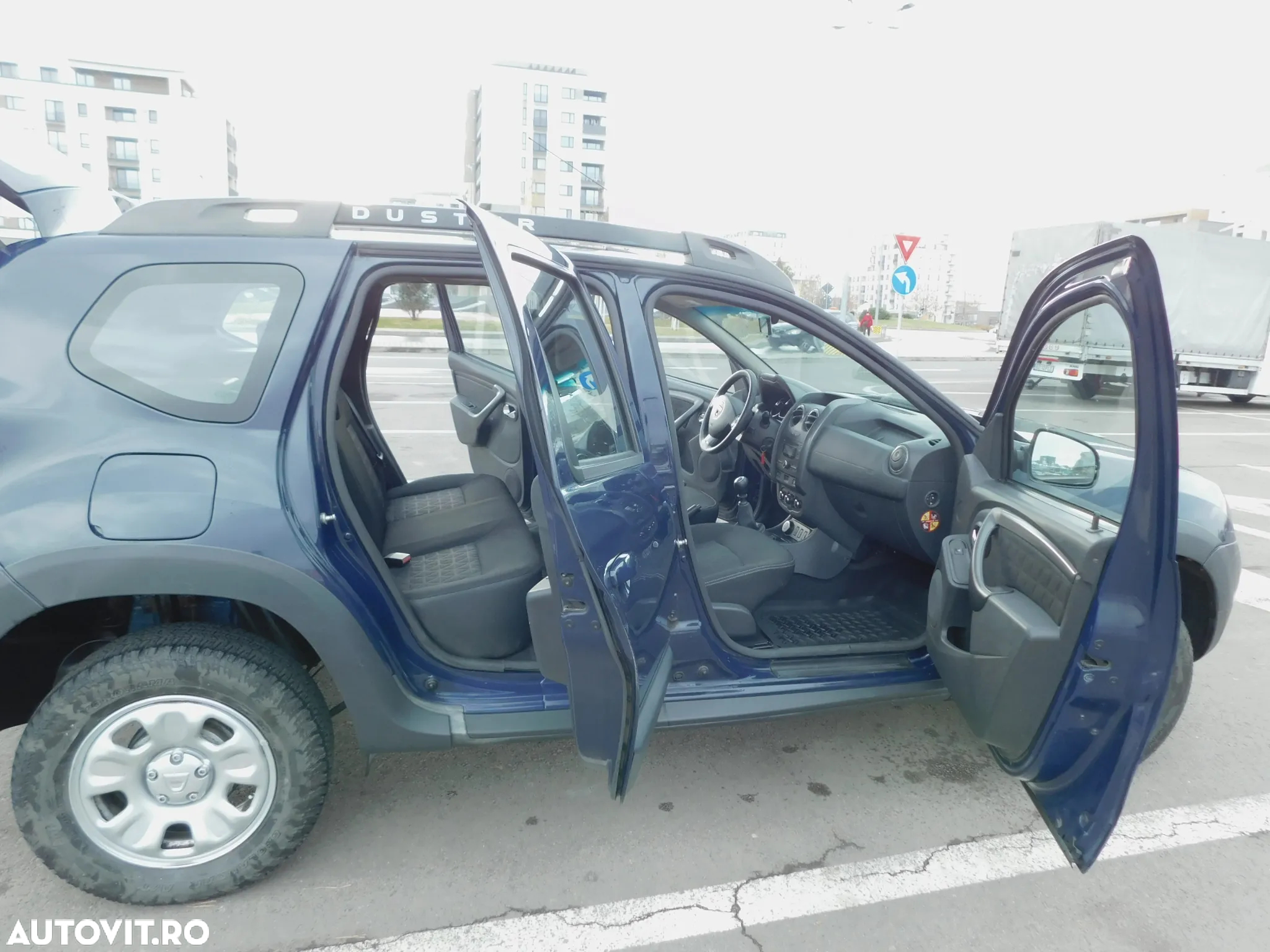 Dacia Duster 1.5 dCi 4x4 Laureate - 19