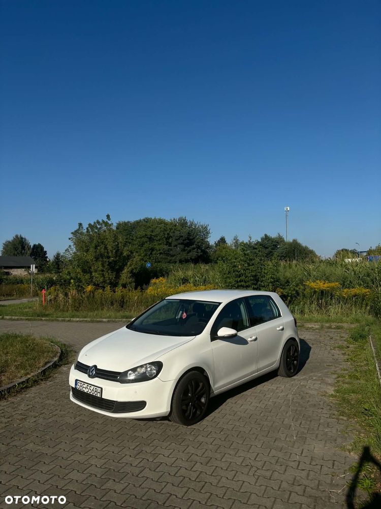 Volkswagen Golf 1.6 TDI DPF Trendline - 1