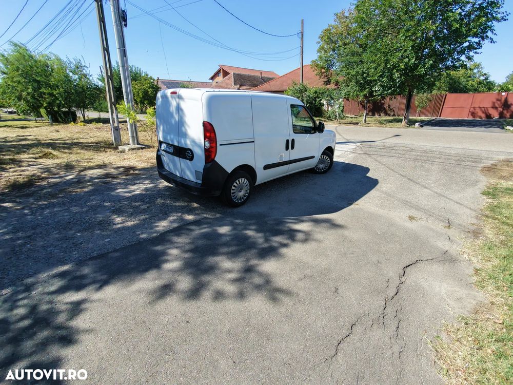 Opel Combo - 4