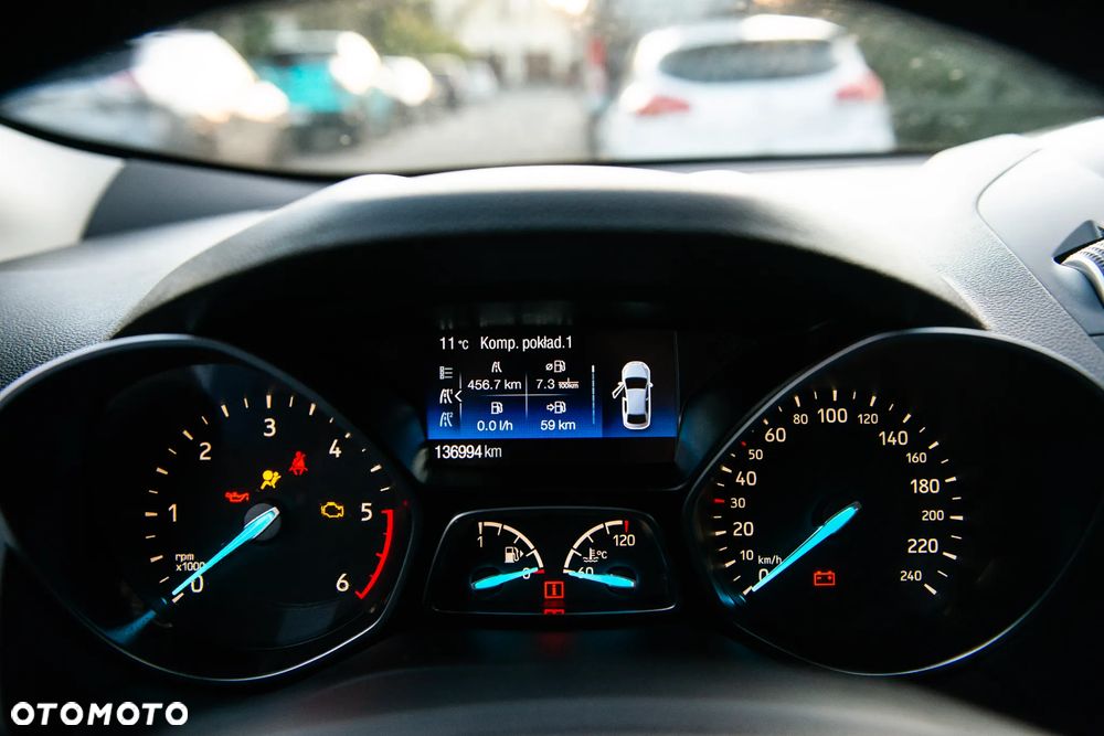 Ford Kuga 2.0 TDCi 4x4 Titanium - 21