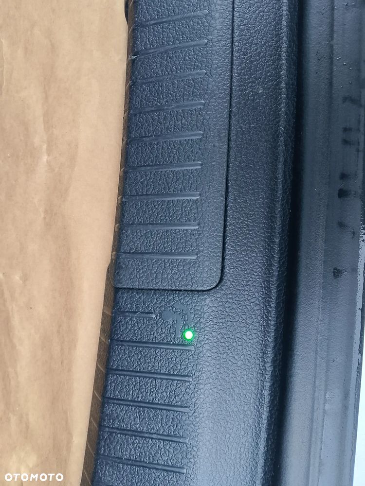 Volkswagen Golf 1.6 TDI BlueMotion Comfortline - 16