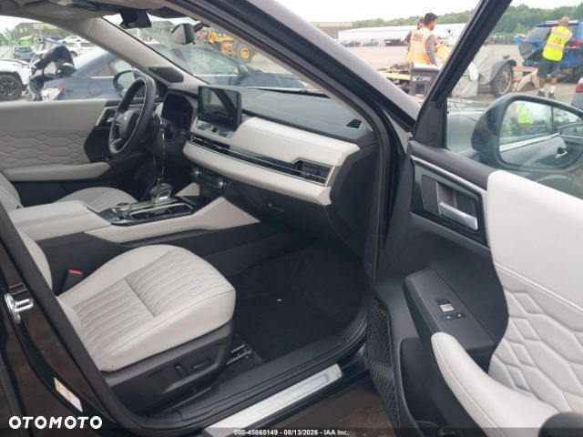 Mitsubishi Outlander - 5