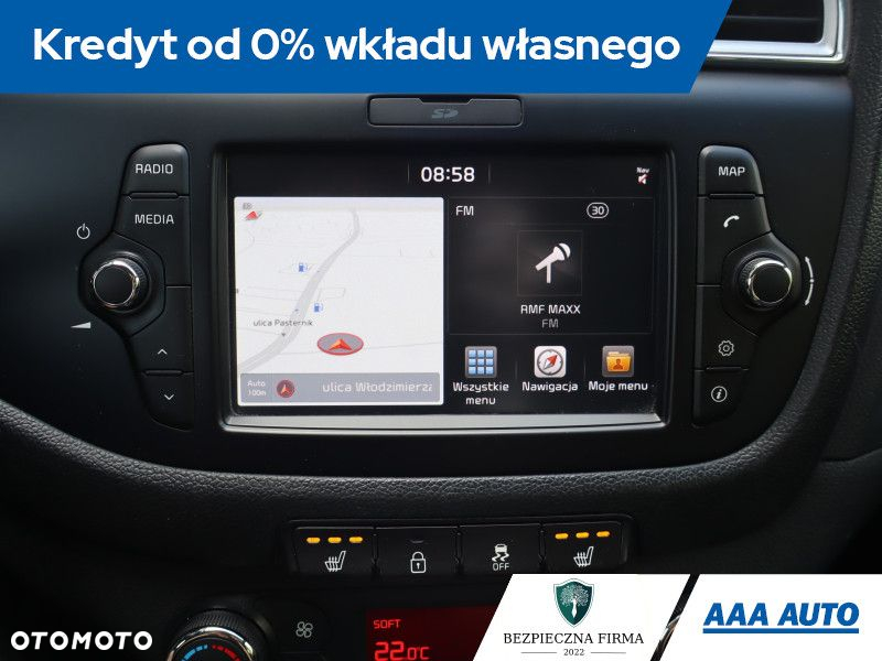 Kia Ceed - 13
