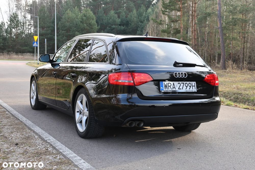 Audi A4 Avant 2.0 TDI DPF - 8