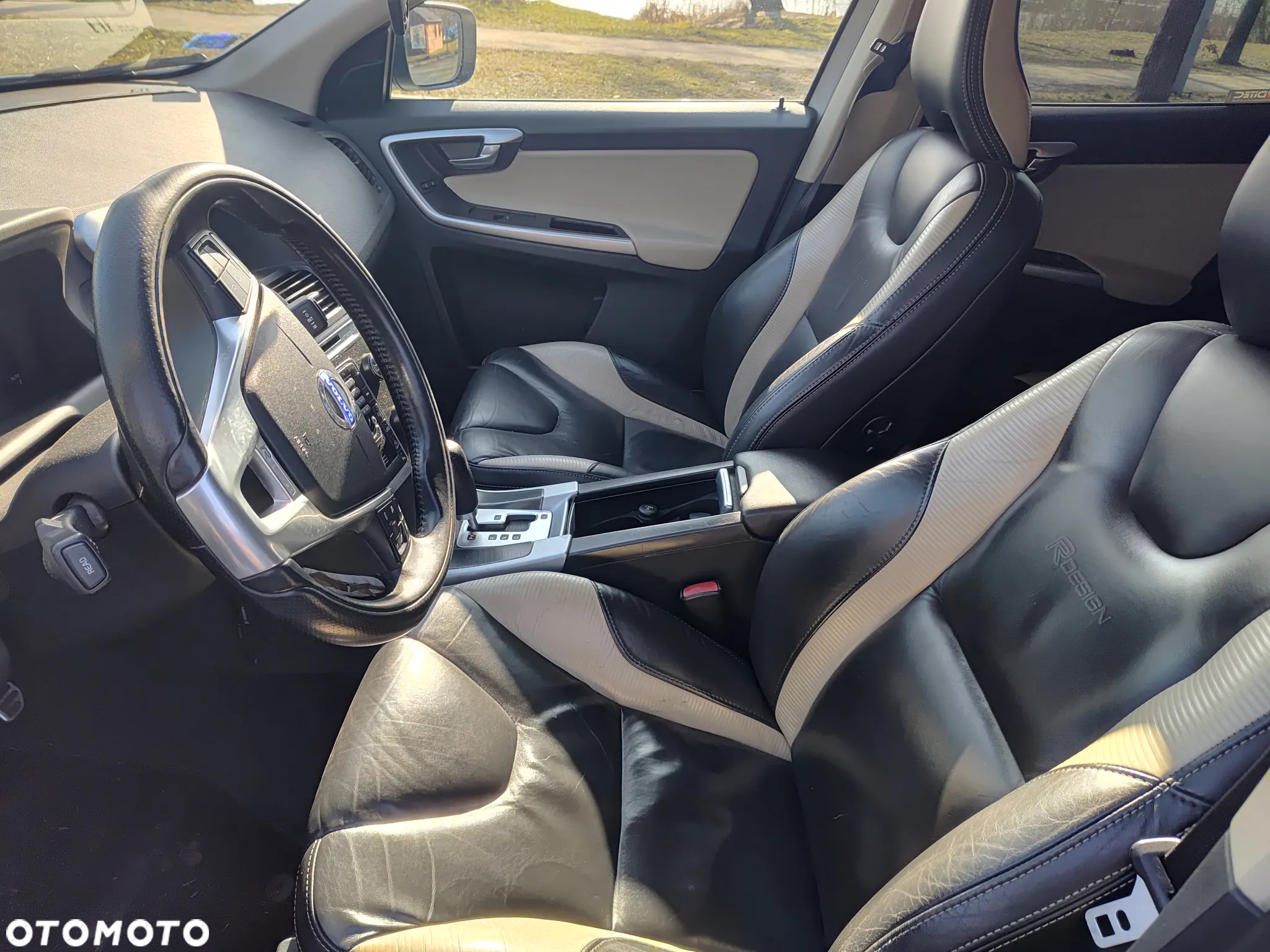 Volvo XC 60 - 4