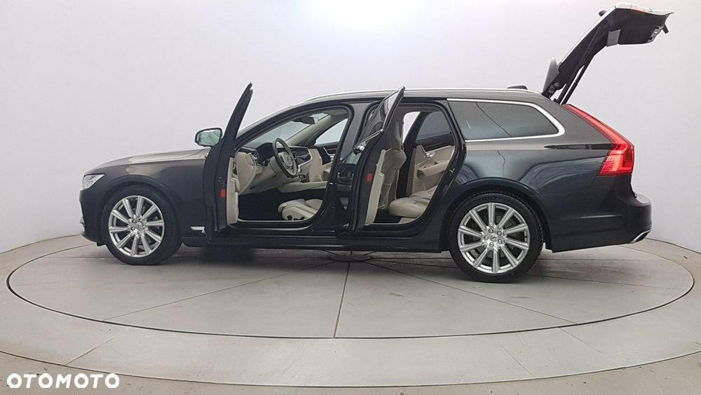 Volvo V90 - 11