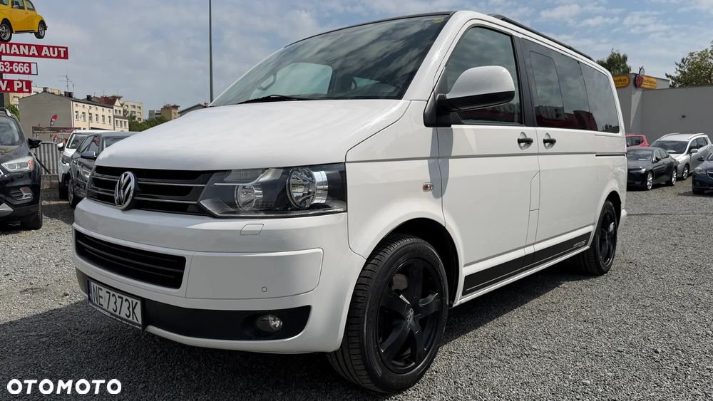 Volkswagen Multivan - 17