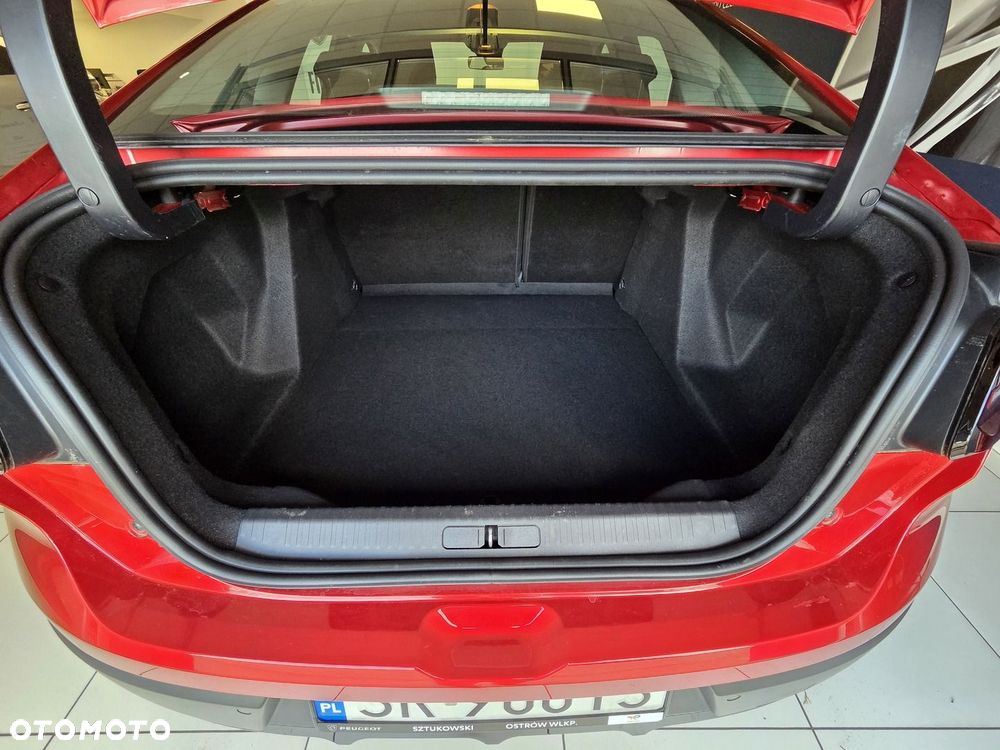 Citroën C4X 1.2 PureTech Plus S&S EAT8 - 8
