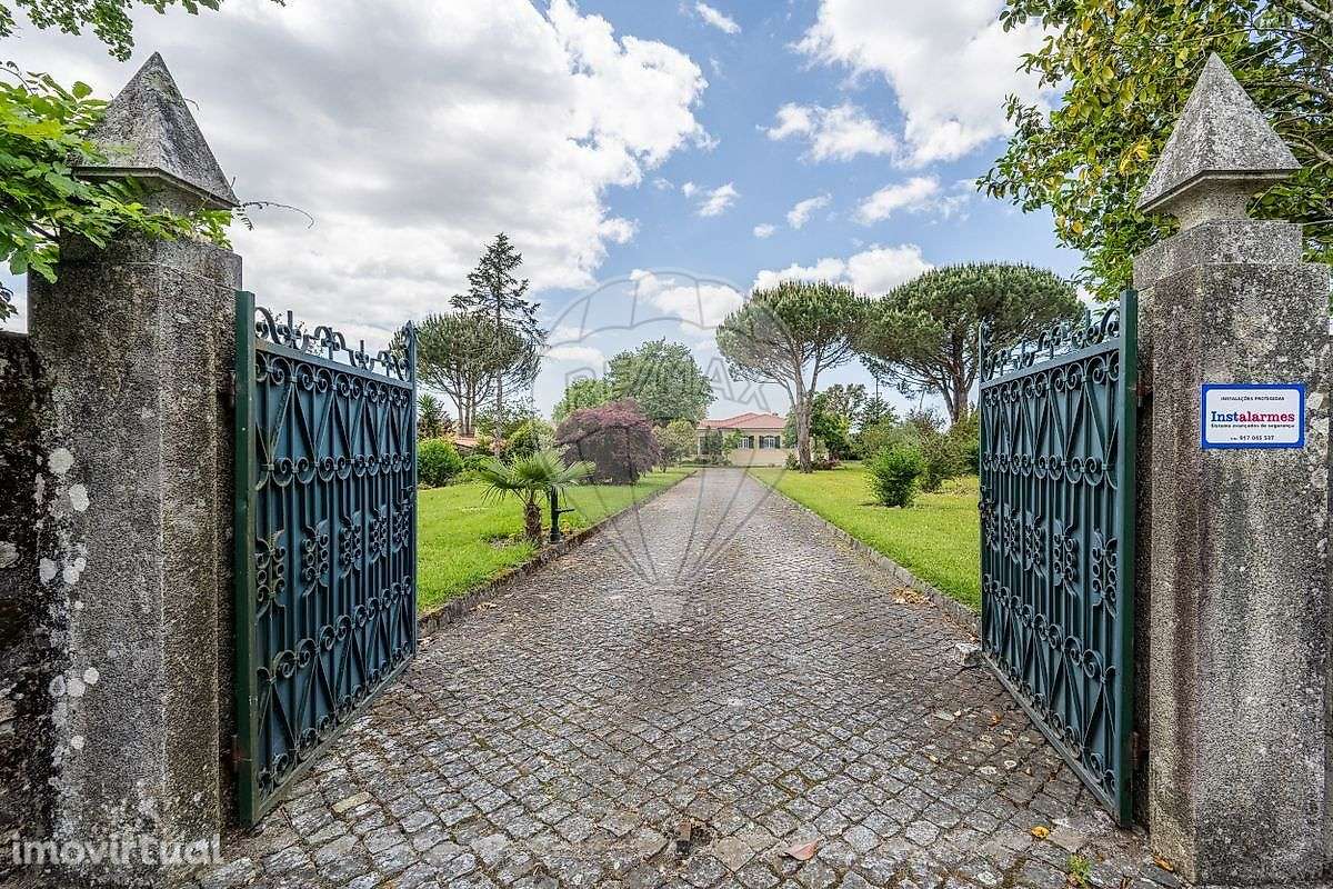 Moradia T5 para venda - Grande imagem: 3/26