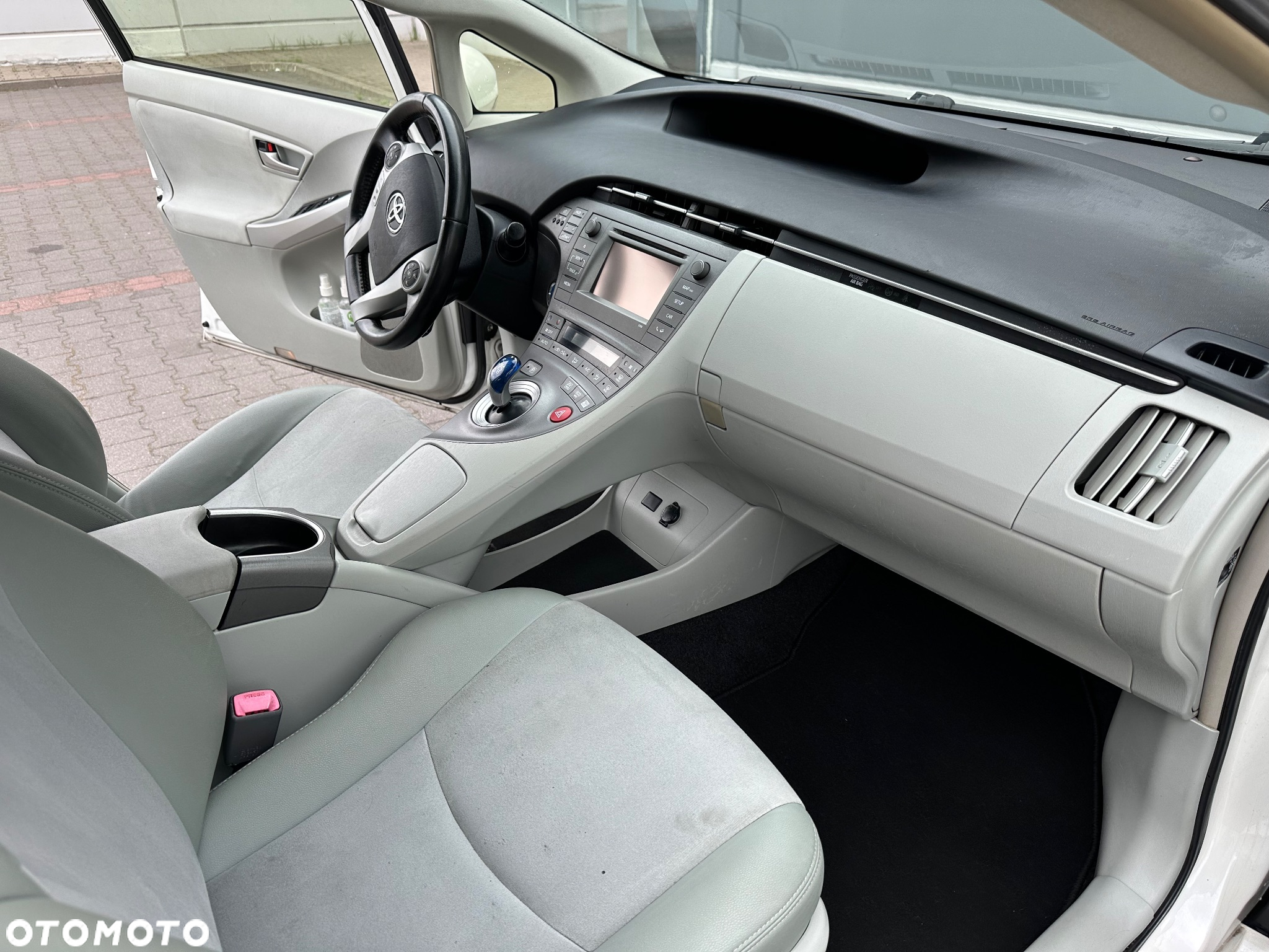 Toyota Prius - 6