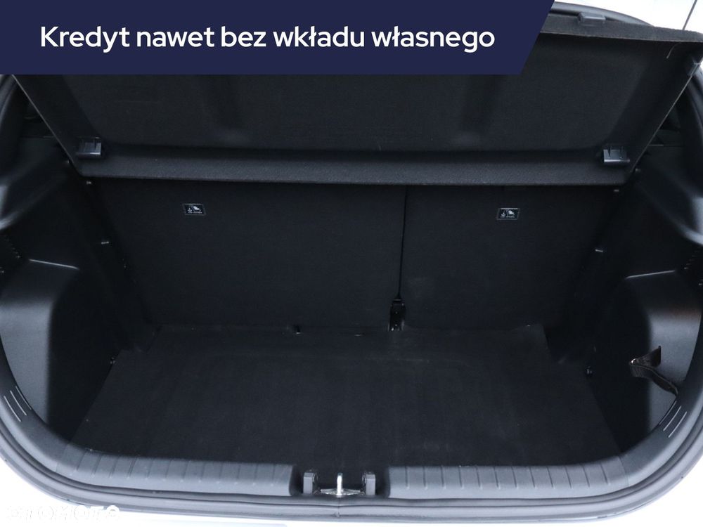 Hyundai i20 - 15