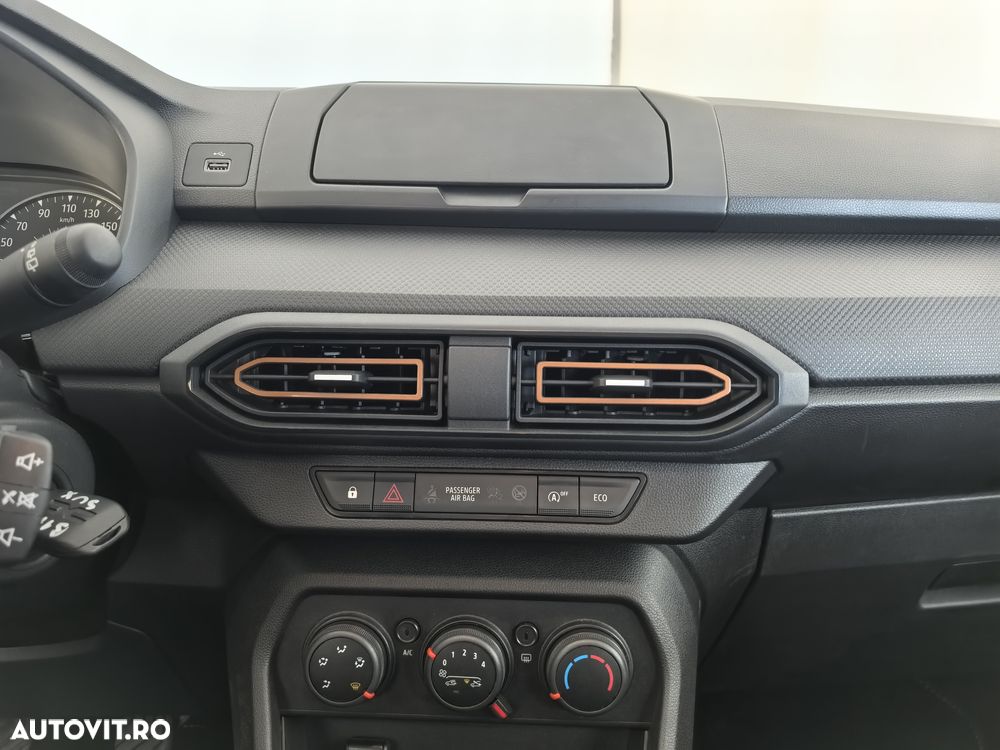 Dacia Sandero Stepway TCe 90 MT6 Essential - 13