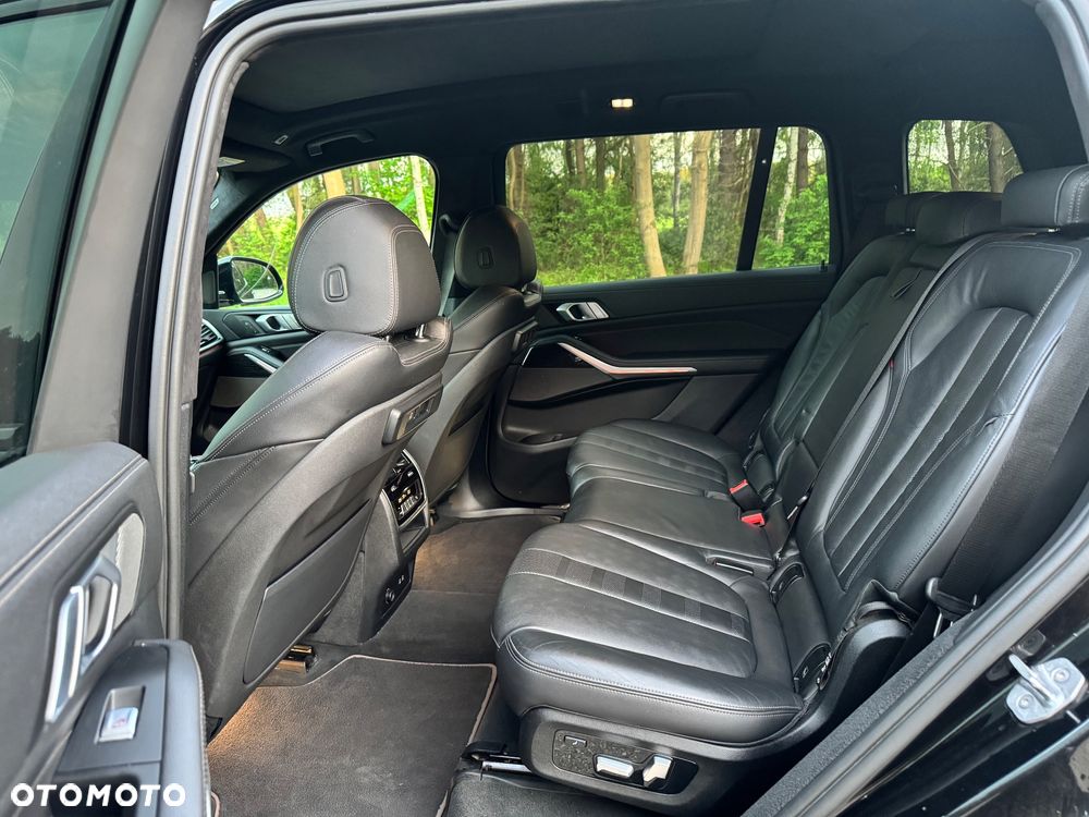BMW X7 - 18