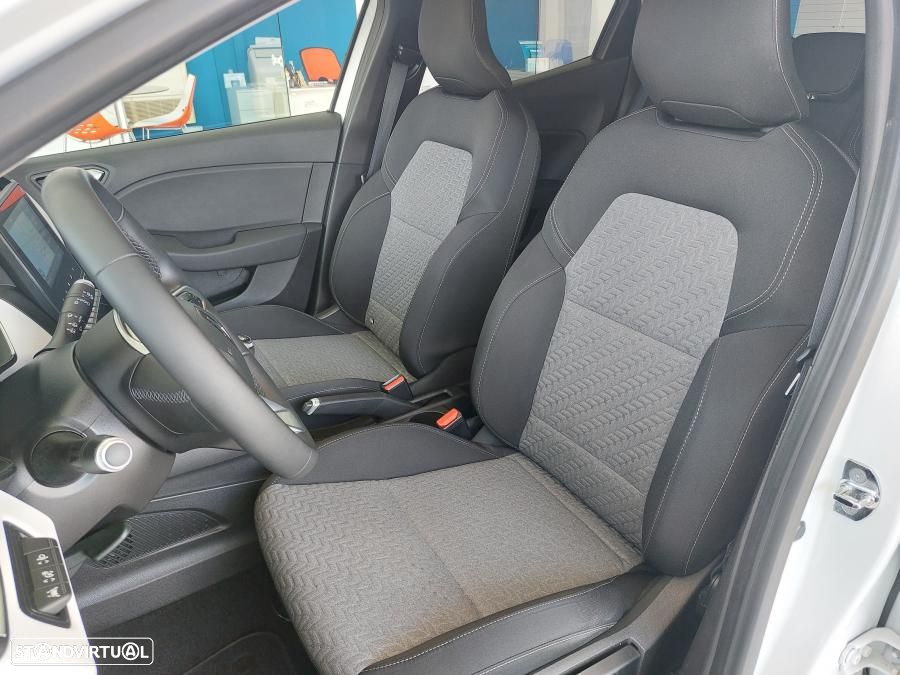 Renault Clio 1.0 TCe Limited - 12