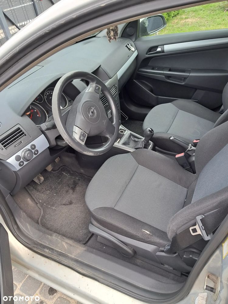 Opel Astra 1.7 CDTI - 5