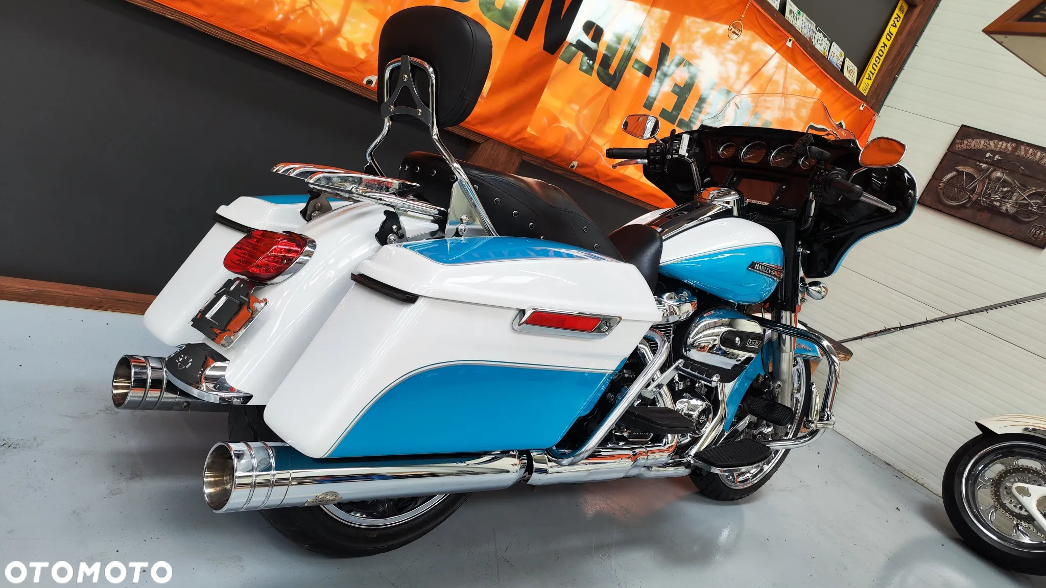 Harley-Davidson Touring Ultra Limited - 4