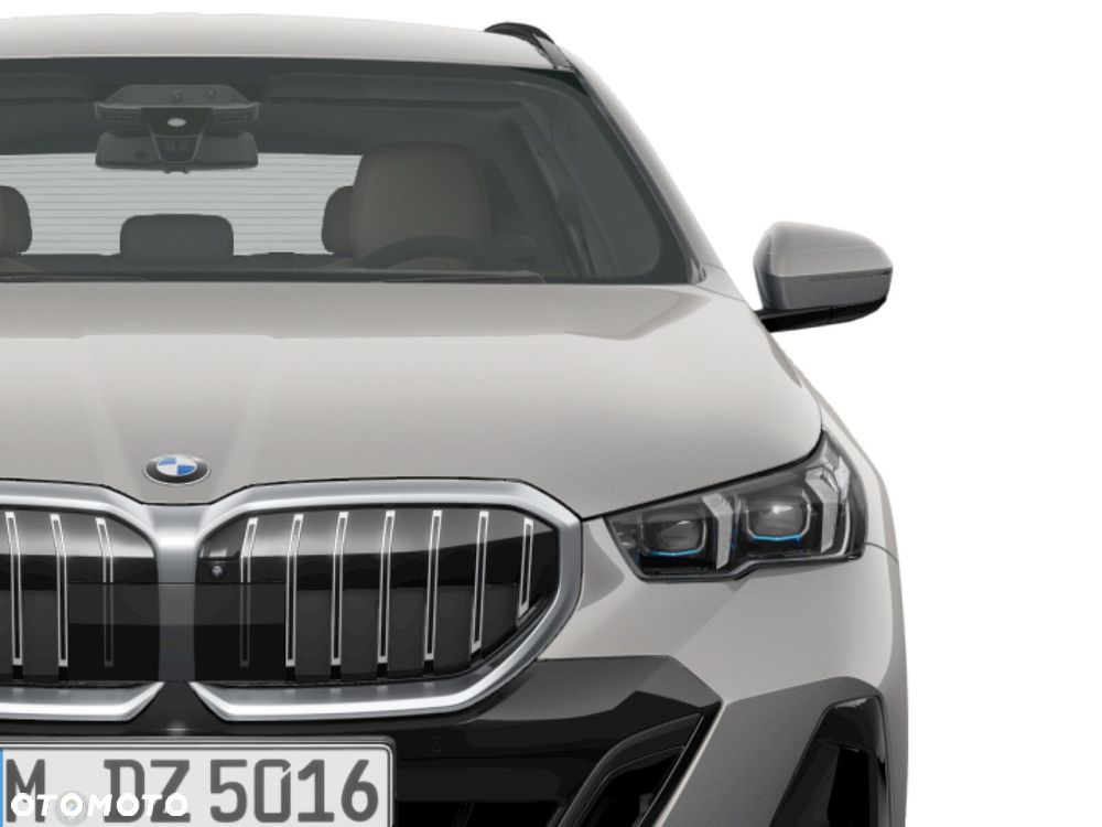 BMW Seria 5 520d xDrive mHEV M Sport - 5