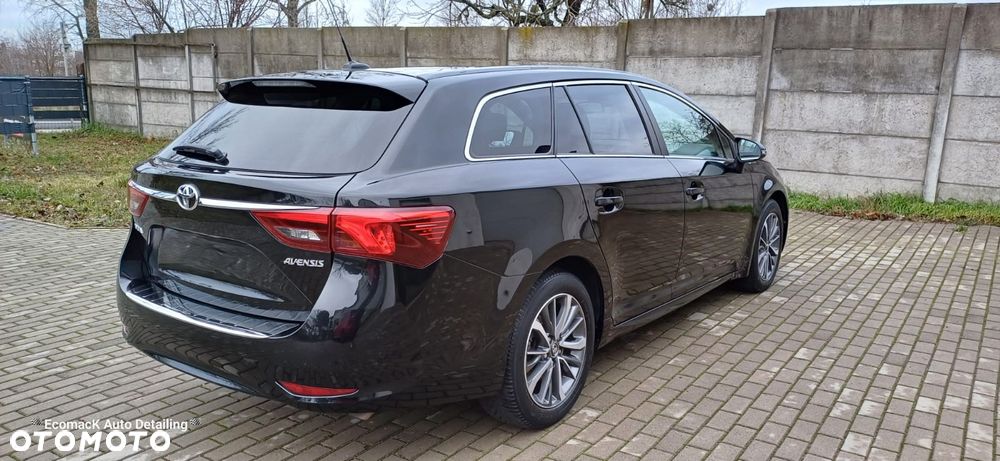 Toyota Avensis 2.0 D-4D Premium - 19