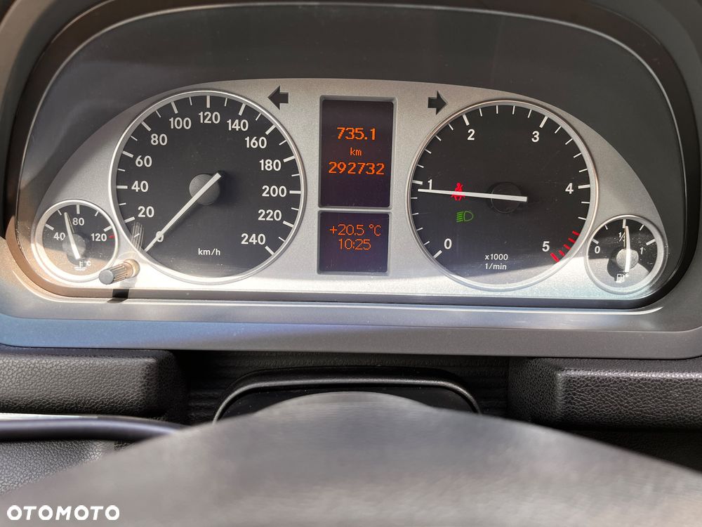 Mercedes-Benz Klasa B 180 CDI DPF - 26
