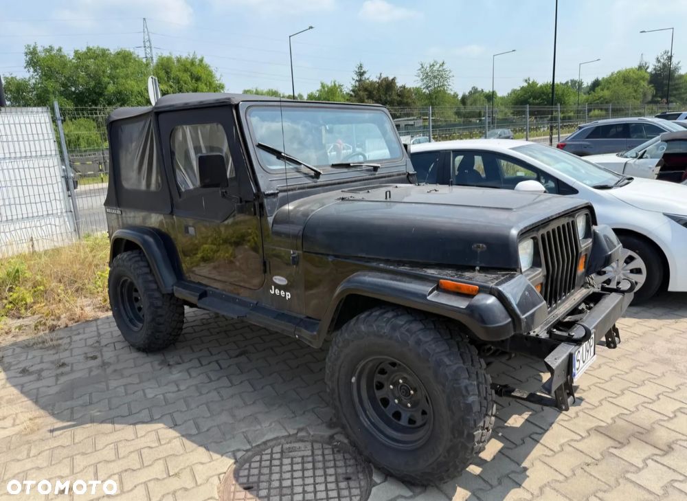 Jeep Wrangler - 4