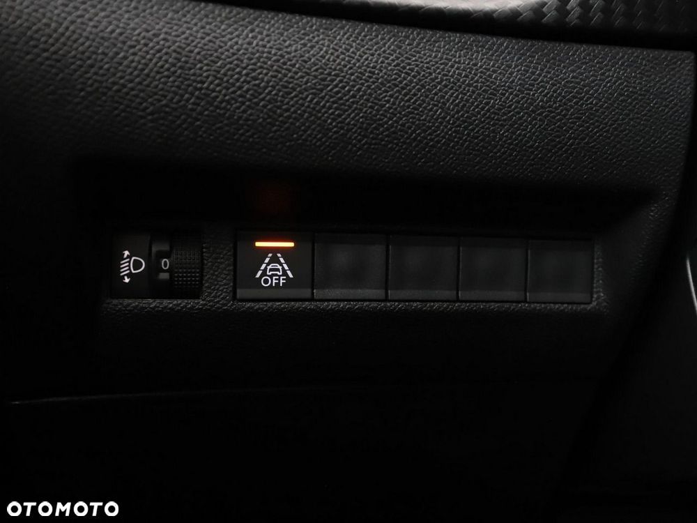 Peugeot 3008 1.5 BlueHDi Allure S&S EAT8 - 37