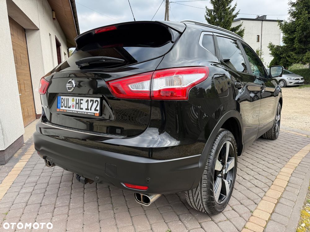 Nissan Qashqai 1.6 DIG-T N-Connecta - 32