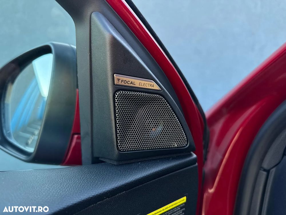 DS Automobiles DS 7 Crossback - 32