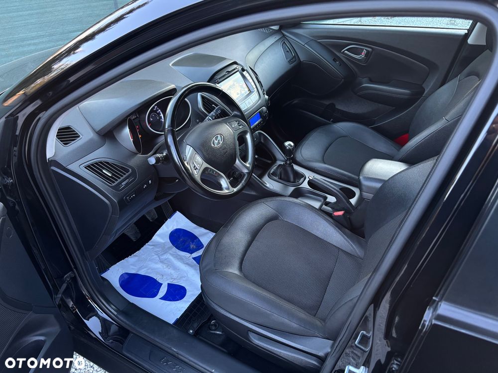 Hyundai ix35 2.0 CRDi Premium 2WD - 22