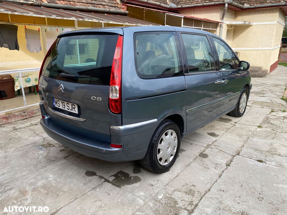 Citroën C8 2.0 HDi Exclusive - 4