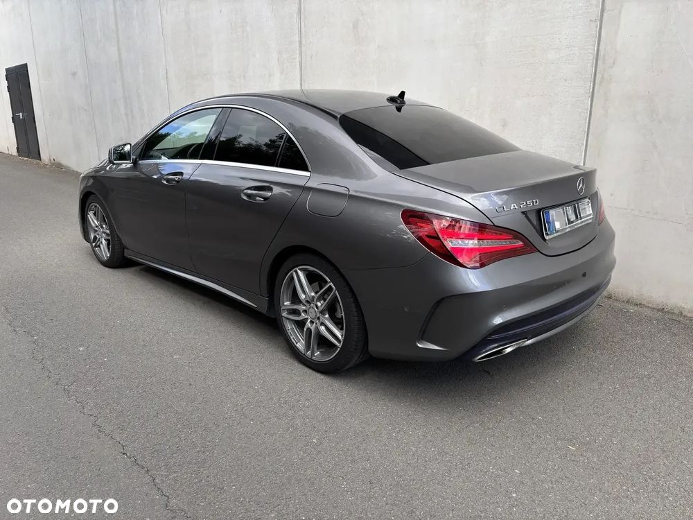 Mercedes-Benz CLA - 6