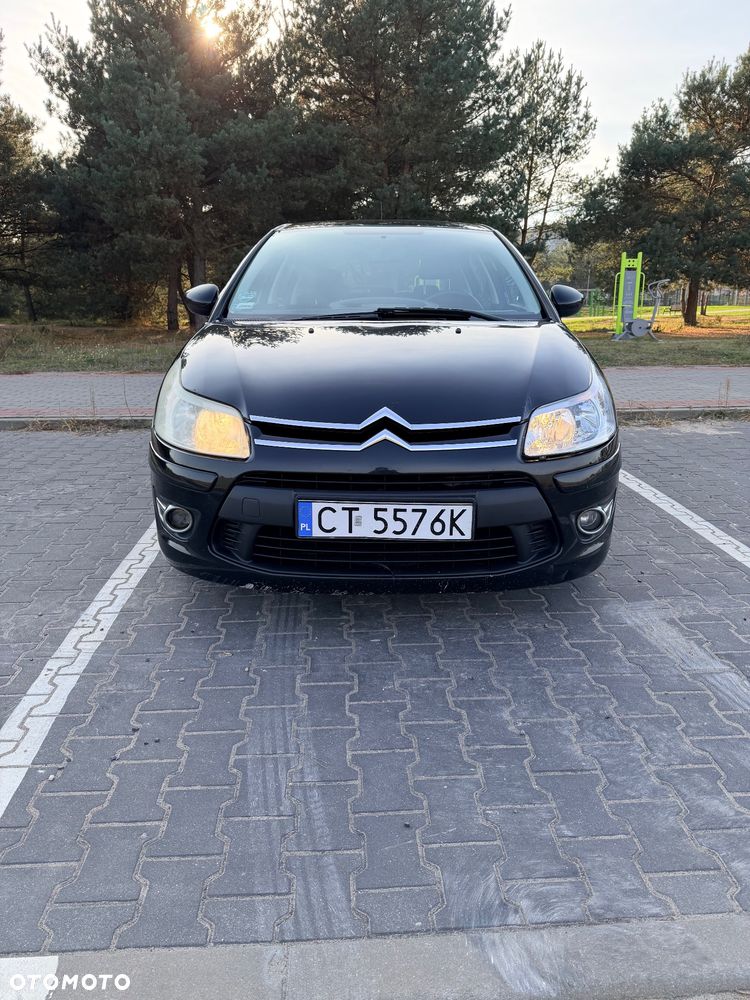 Citroen C4 2009 photo 2