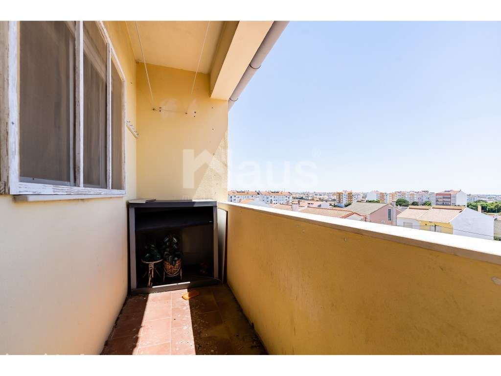 T3 Bairro do Esteval - Grande imagem: 3/15