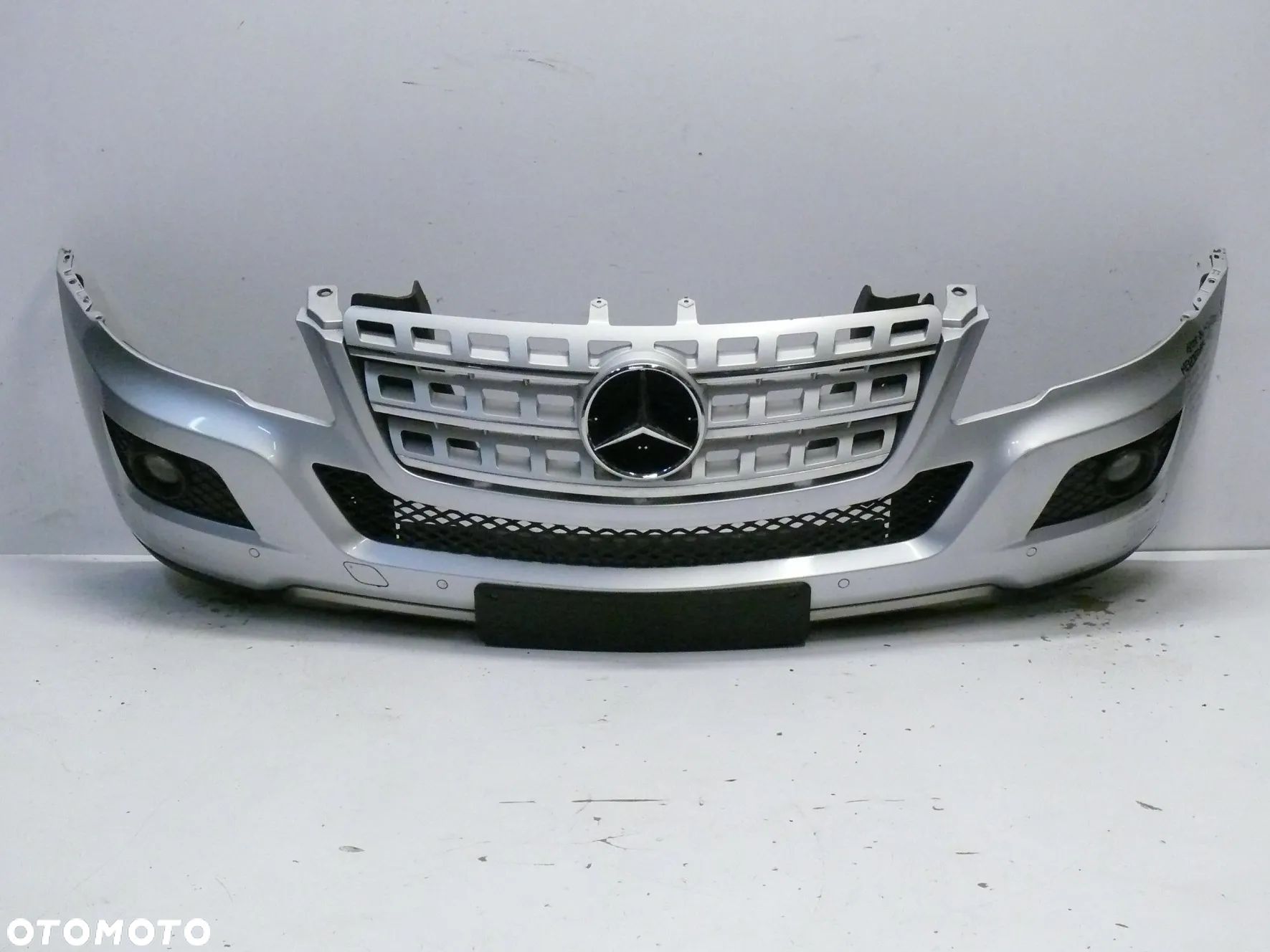 ZDERZAK PRZEDNI MERCEDES ML W164 2008 2011 LIFT PDC GRILL - 1
