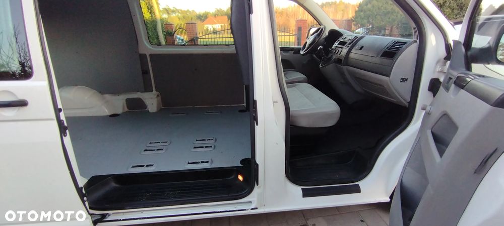 Volkswagen Transporter T5 Long - 15
