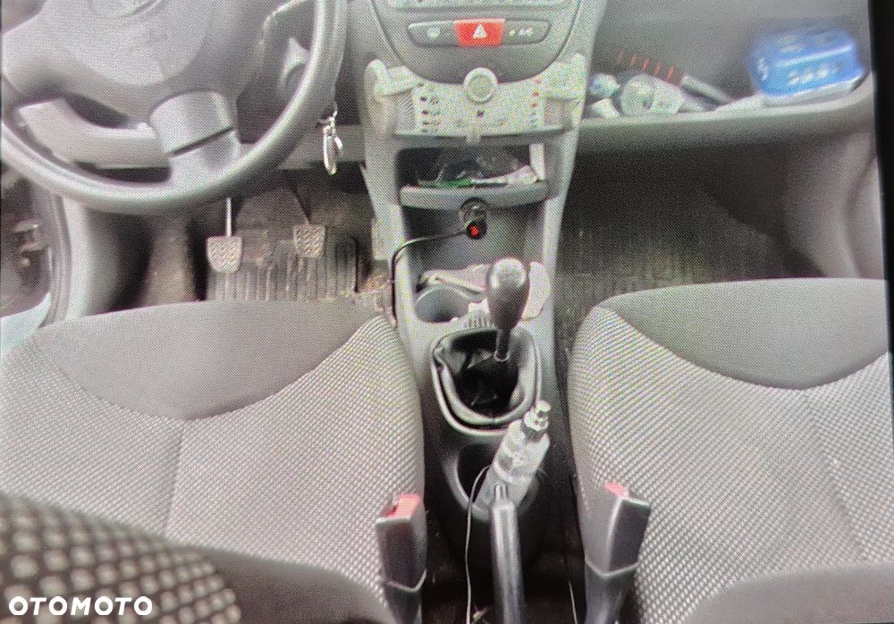Toyota Aygo - 5