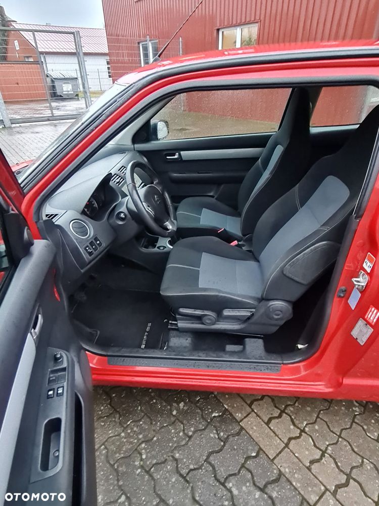 Suzuki Swift 1.3 GS - 9
