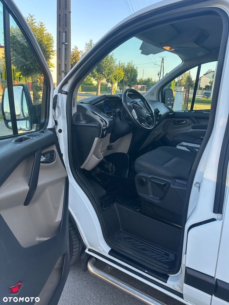 Ford Transit Custom 310 L2H1 Limited - 17
