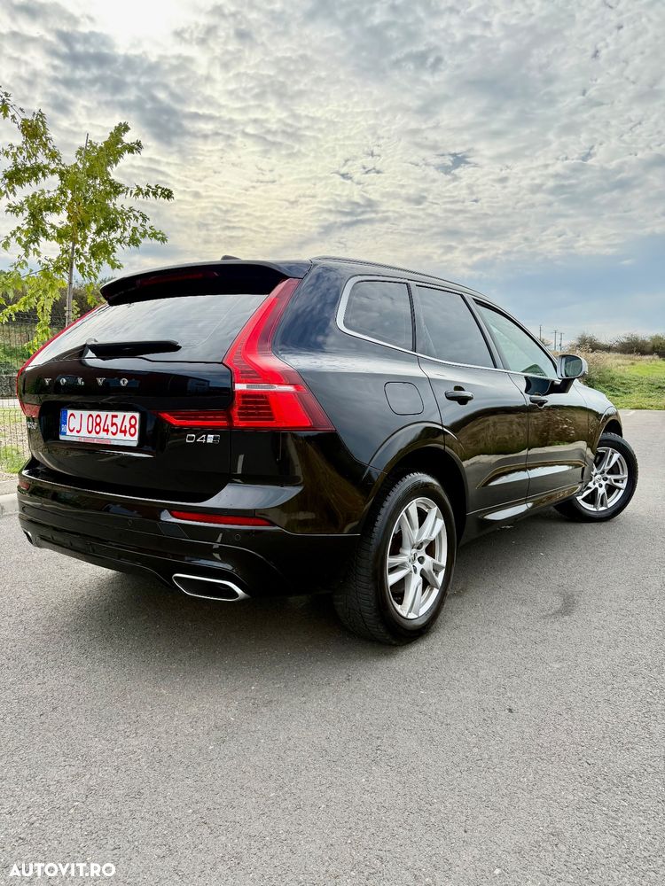 Volvo XC 60 D4 AWD R-Design - 11