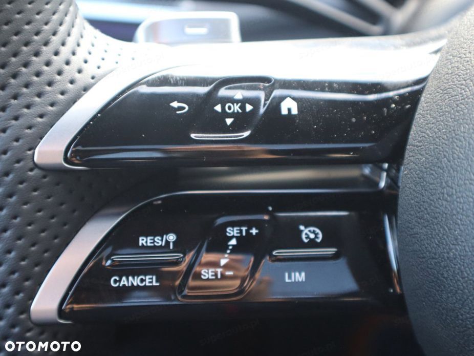 Mercedes-Benz GLC - 10