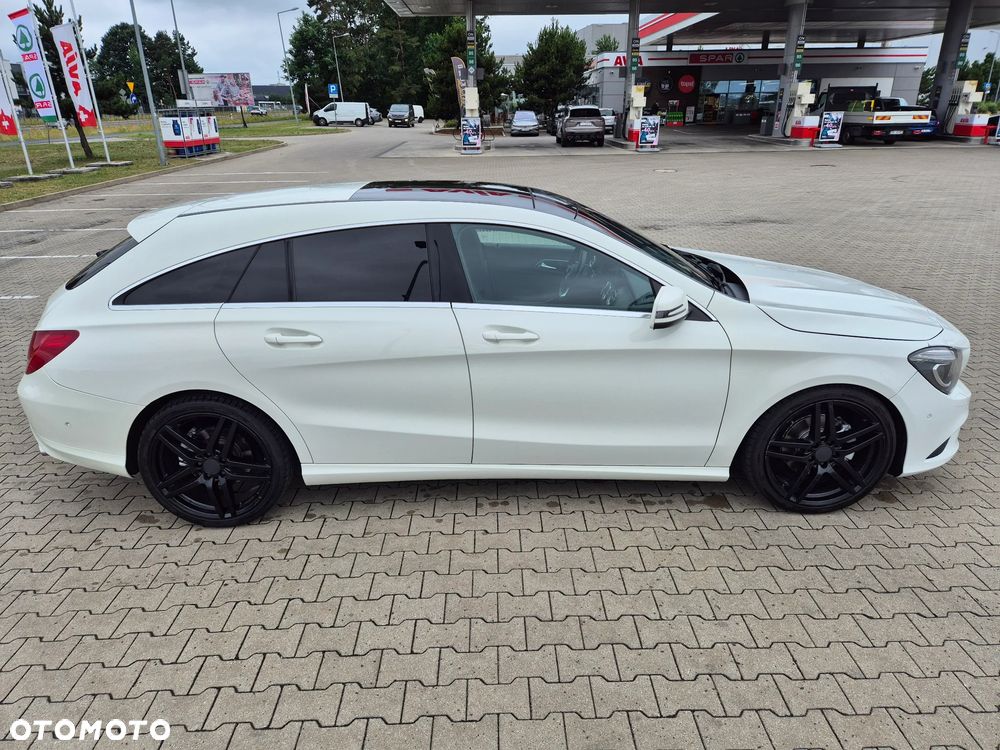 Mercedes-Benz CLA 180 7G-DCT - 5