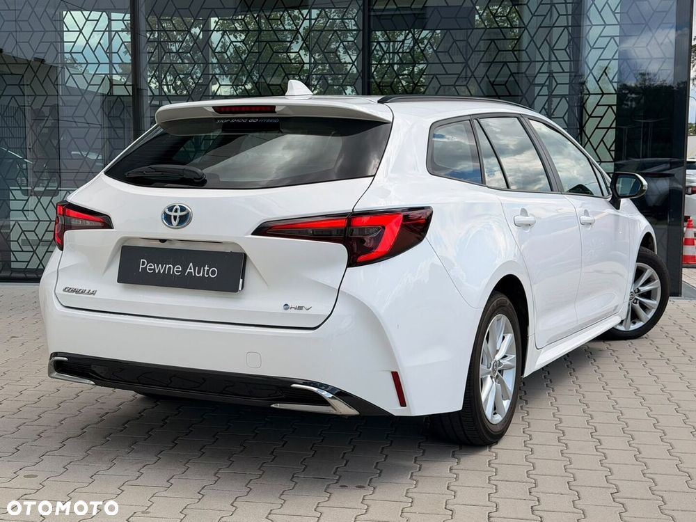 Toyota Corolla 1.8 Hybrid Comfort - 12