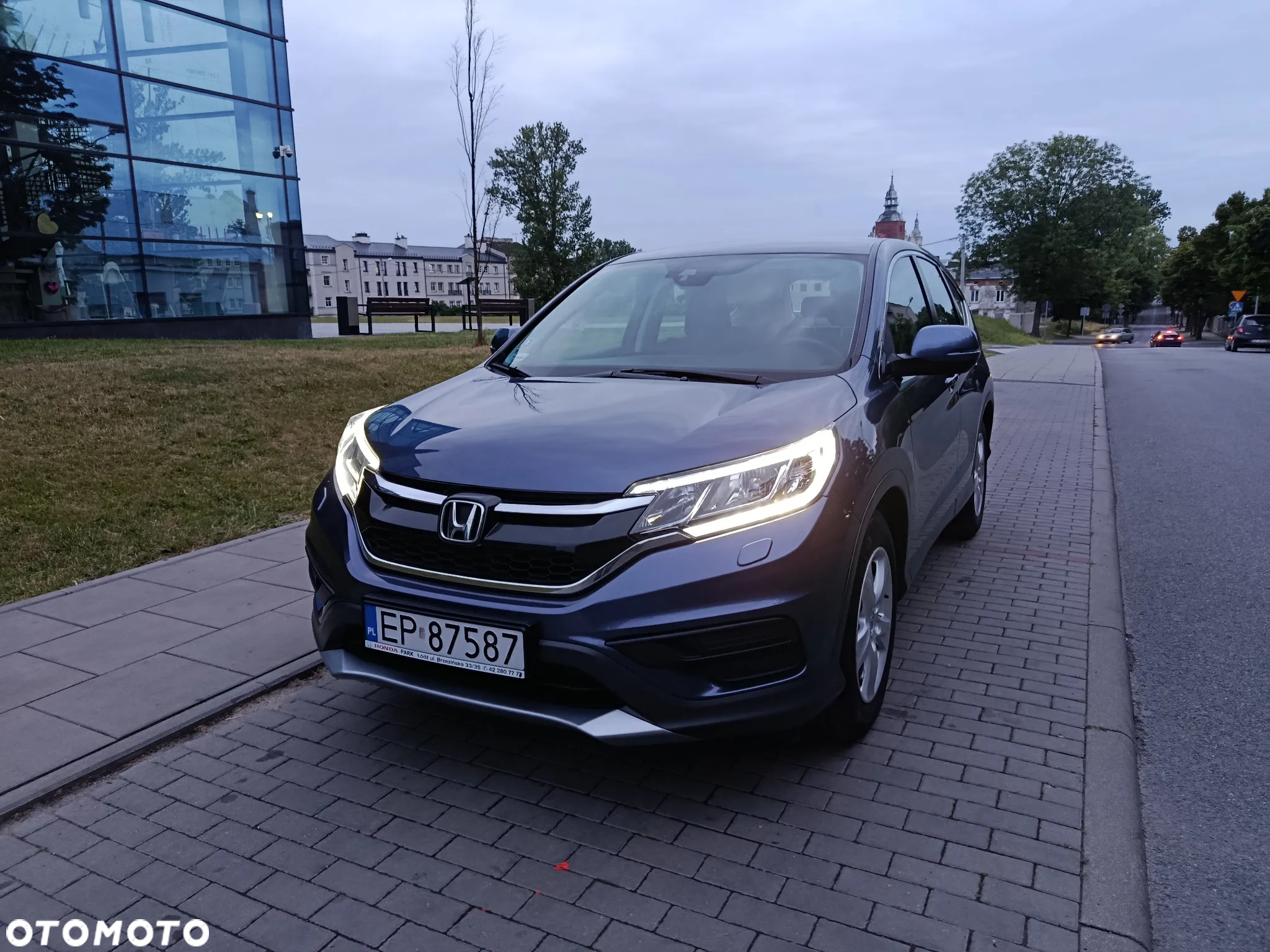 Honda CR-V 2.0 Comfort (Honda Connect+) / (2WD) - 2