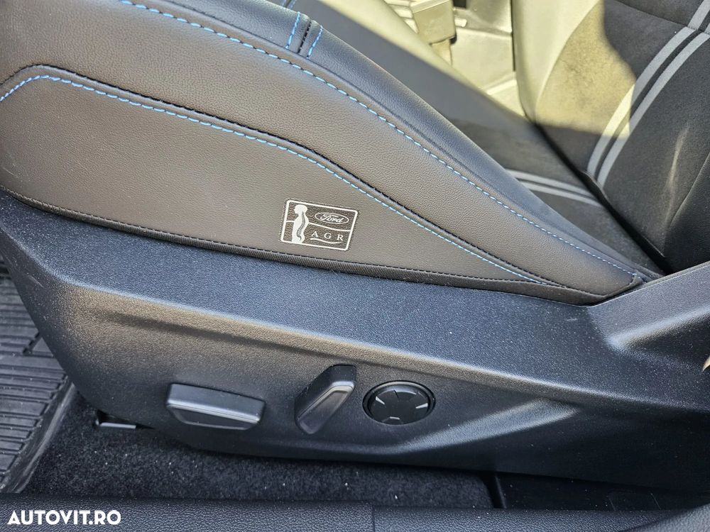 Ford Focus 2.3 Ecoboost 6MT ST X - 9