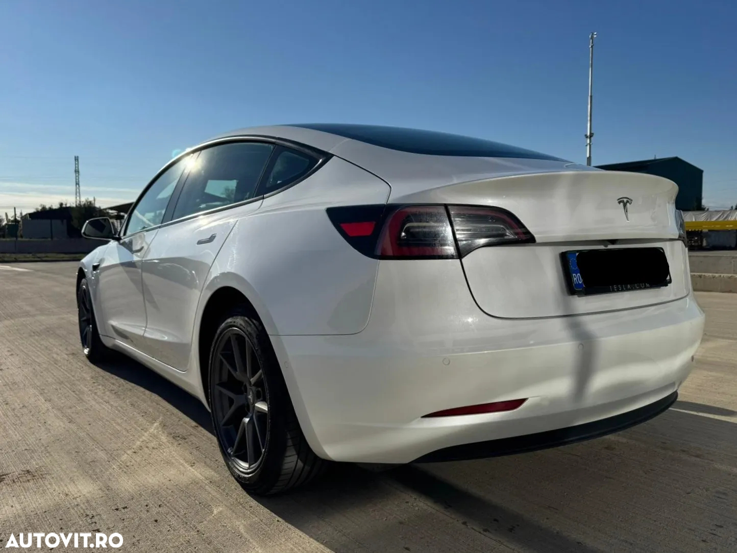 Tesla Model 3 Standard Reichweite Plus Hinterradantrieb - 8