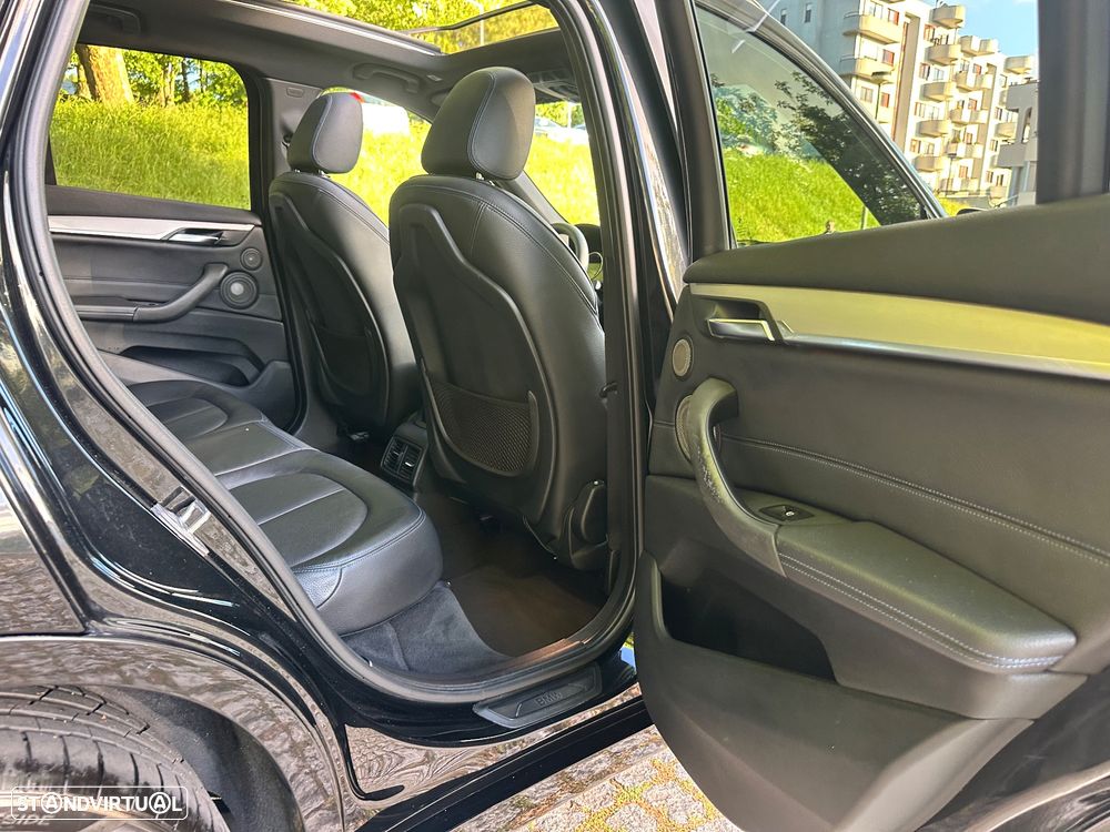 BMW X1 18 d xDrive Auto Pack M - 35
